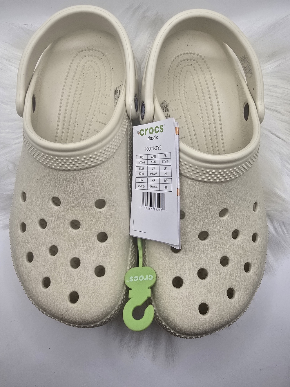 CROCS Classic Clog Womens in Off-White Cream